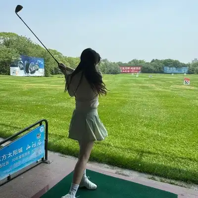 田玲